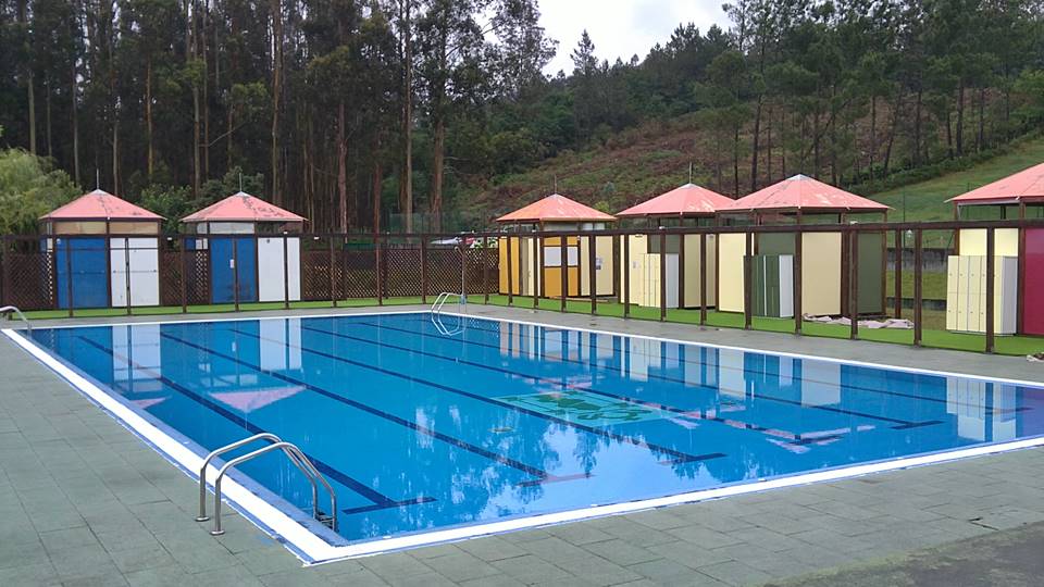 Axuda para o servizo de socorrismo da piscina municipal